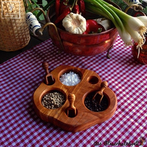 Wooden salt deals and pepper dish