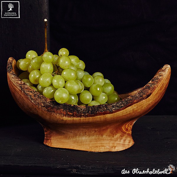 Olive wood bowl, oval form, natural edge